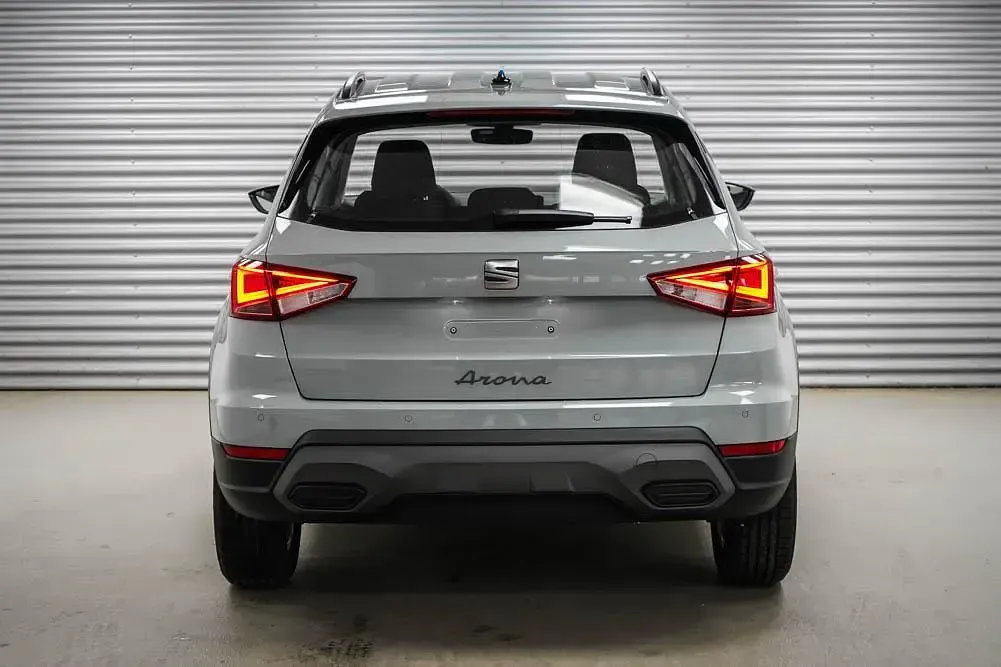 Neu Seat Arona Reference 95 PS (69 kW) 2026 Oniric lake metallic (m6) SUV