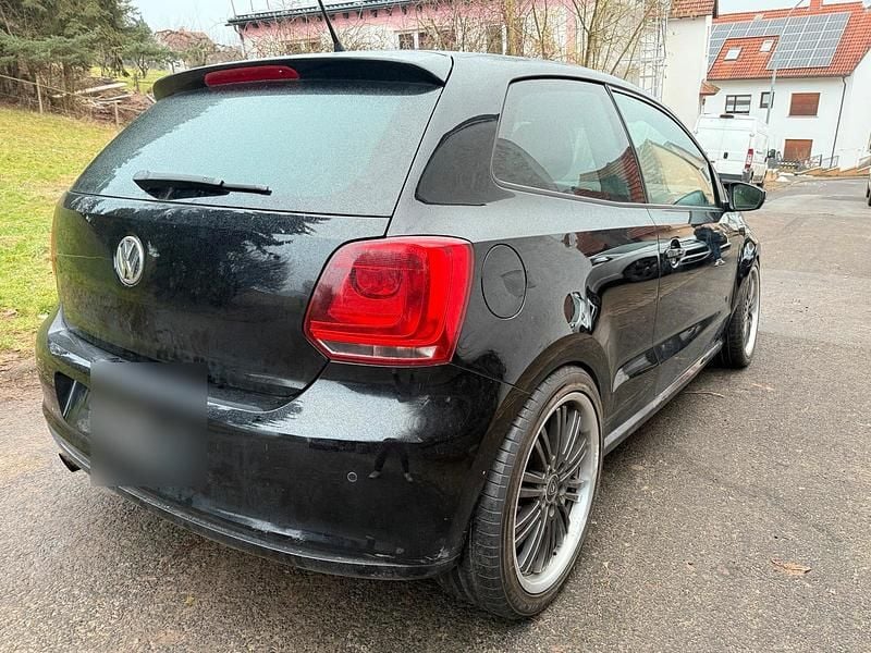 Gebraucht VW Polo Match 90 PS (66 kW) 2012 Schwarz Kleinwagen