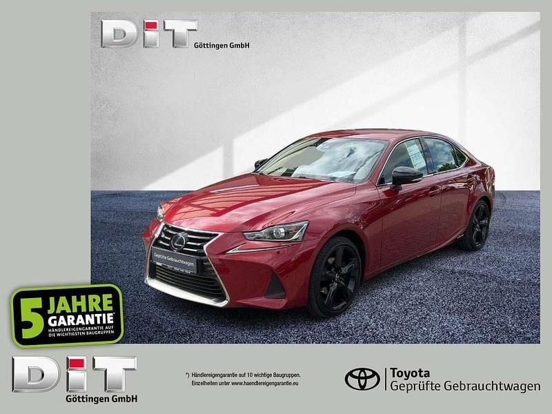 Rot Gebraucht 2019 Lexus IS300h Limousine | 22.990 € (Superpreis) - Bild 1/4