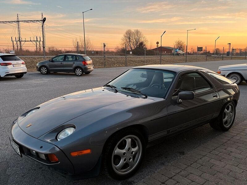 Occasion Porsche 928 292 ch (214 kW) 1986 Gris Coupé