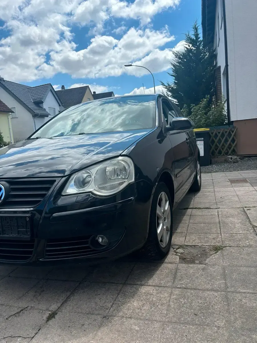 Gebraucht VW Polo 69 PS (50 kW) 2008 Schwarz Kleinwagen
