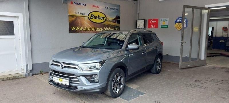 Grau Gebraucht 2020 Ssangyong (KGM) Korando SUV | 17.500 € - Bild 1/4