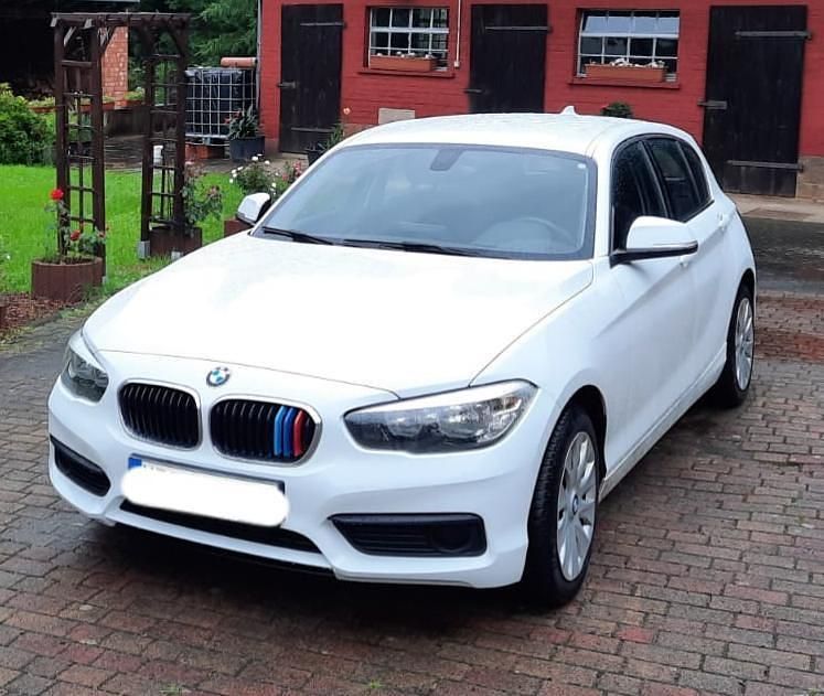 Weiß Gebraucht 2015 BMW 116 M Sport Kleinwagen | 8.500 € (Guter Preis) - Bild 1/1