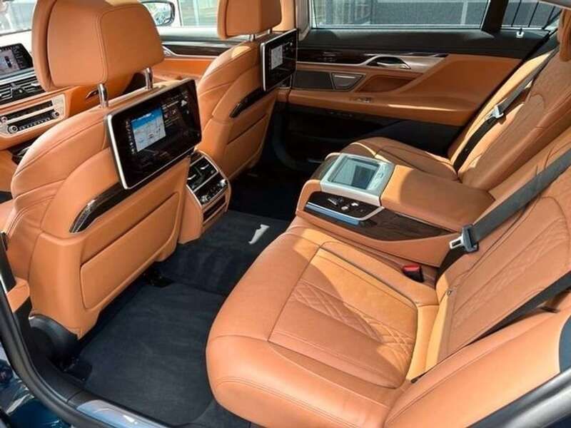 Gebraucht 2019 BMW 750 Limousine | 38.300 € (Fairer Preis) - Bild 1/4
