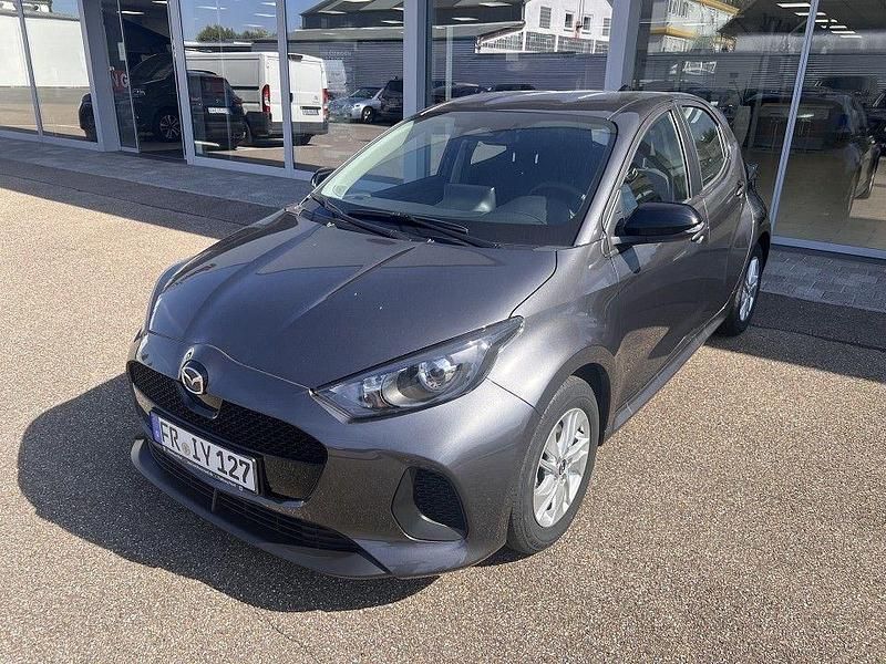 Gebraucht Mazda 2 Center-Line 116 PS (85 kW) 2025 Grau Limousine