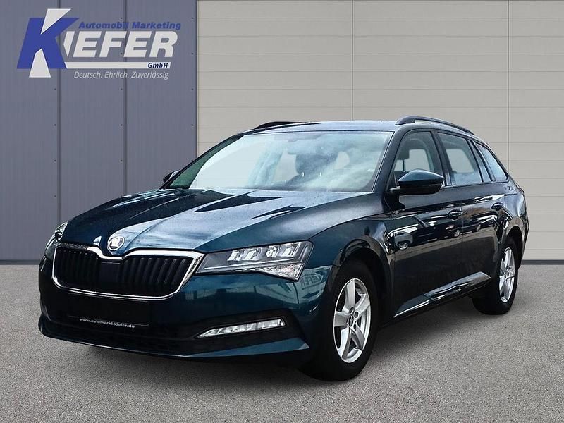Blau Gebraucht 2020 Skoda Superb Kombi | 13.800 € (Fairer Preis) - Bild 1/4