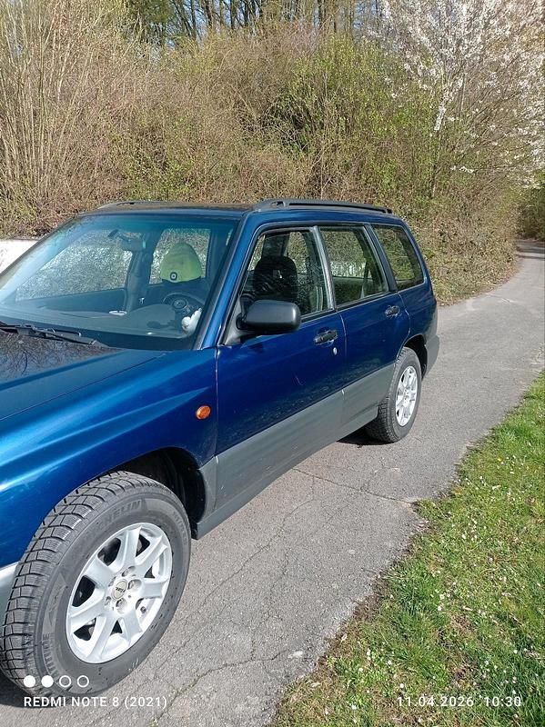 Second-hand Subaru Forester 125 CP (91 kW) 2000 Albastru SUV