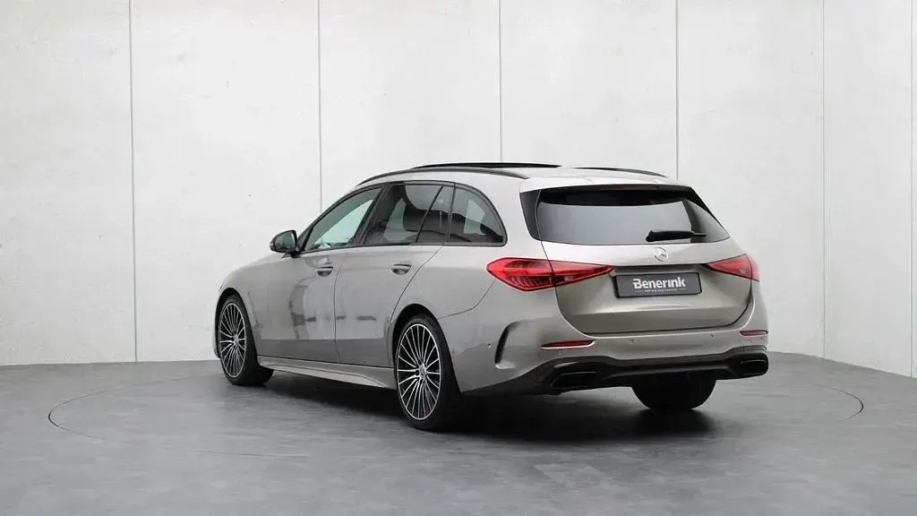 Gebraucht Mercedes 220 AMG line 197 PS (144 kW) 2023 Silber Kombi