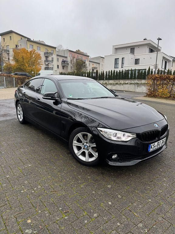 Schwarz Gebraucht 2016 BMW 420 Sport Line Coupé | 16.850 € (Fairer Preis) - Bild 1/4