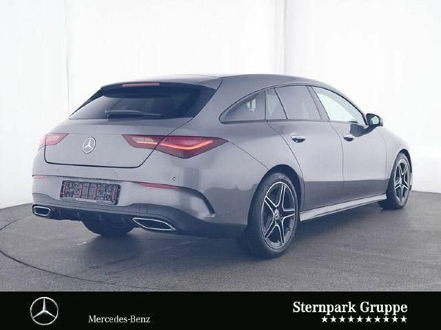 Grau Gebraucht 2024 Mercedes CLA250 Shooting Brake Kombi | 39.990 € (Fairer Preis) - Bild 1/4