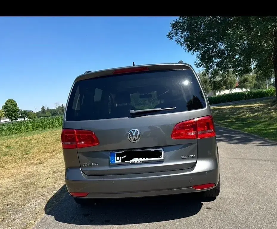 Gebraucht VW Touran Match 140 PS (102 kW) 2012 Grau Van / Kleinbus