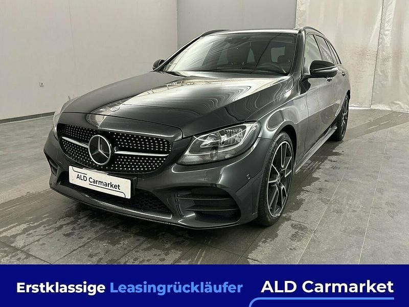 Grau Gebraucht 2020 Mercedes C220 AMG line Kombi | 29.980 € (Fairer Preis) - Bild 1/4