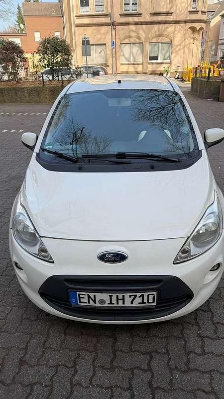 Gebraucht Ford Ka Titanium 69 PS (50 kW) 2009 Kleinwagen