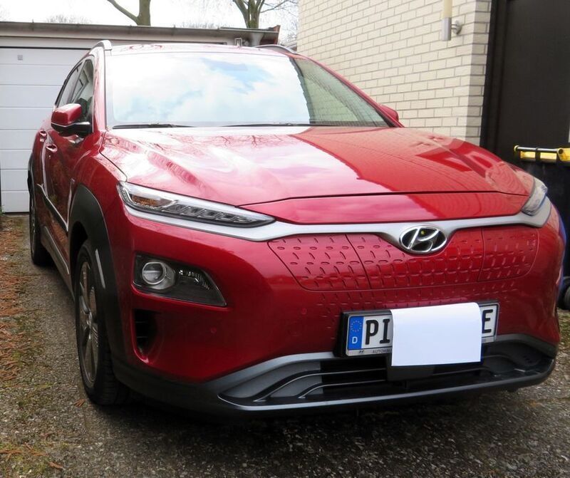 Rot Gebraucht 2019 Hyundai Kona Premium SUV | 18.900 € (Superpreis) - Bild 1/4