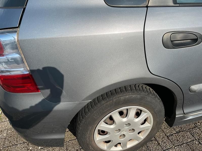 Gebraucht Honda Civic 90 PS (66 kW) 2005 Grau Kleinwagen