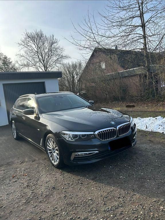 Gebraucht BMW 530 265 PS (194 kW) 2017 Schwarz Kombi