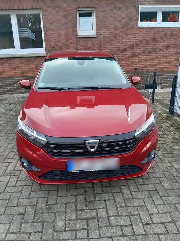 Gebraucht Dacia Sandero 67 PS (49 kW) 2021 Rot Limousine