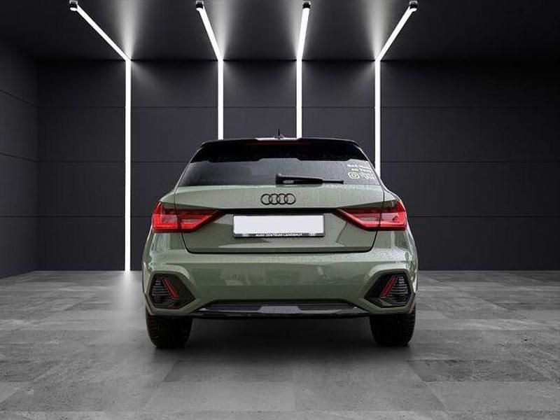 Gebraucht Audi A1 Sport 150 PS (110 kW) 2024 Grün SUV