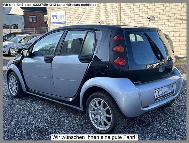 Second-hand Smart ForFour Pulse 95 CP (69 kW) 2004 Negru Hatchback