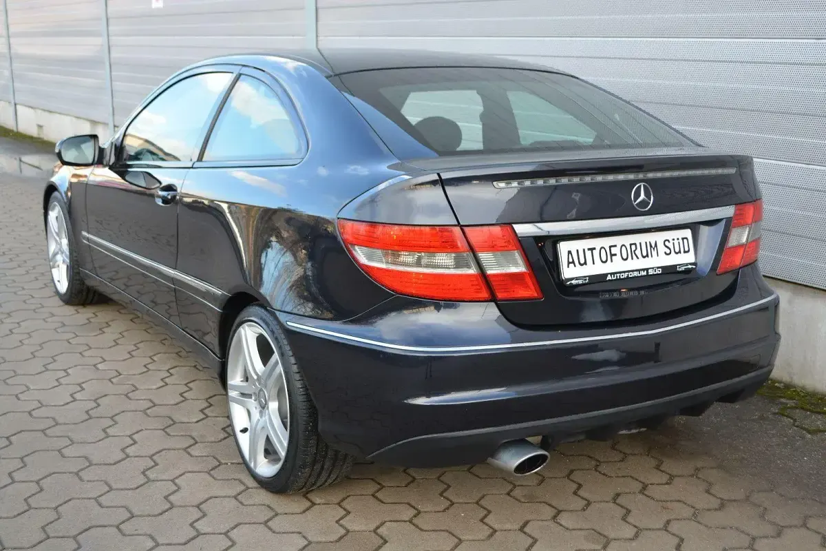 Gebraucht Mercedes CLC200 184 PS (135 kW) 2008 Schwarz Kleinwagen