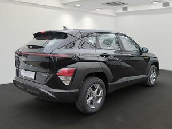 Gebraucht Hyundai Kona Select 129 PS (94 kW) 2025 Schwarz SUV