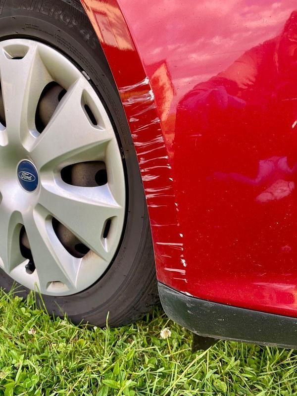 Usata Ford Focus 140 CV (102 kW) 2014 Rosso Berlina