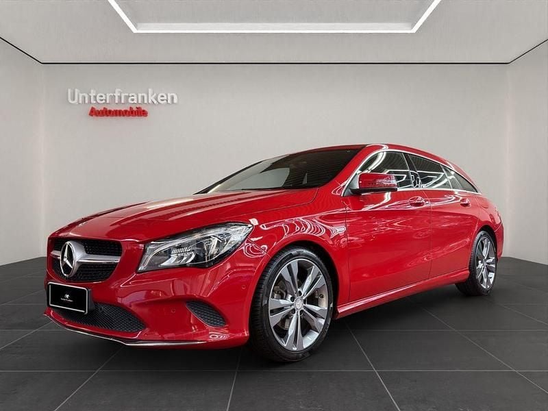 Rot Gebraucht 2016 Mercedes CLA200 Limousine | 16.900 € (Guter Preis) - Bild 1/4
