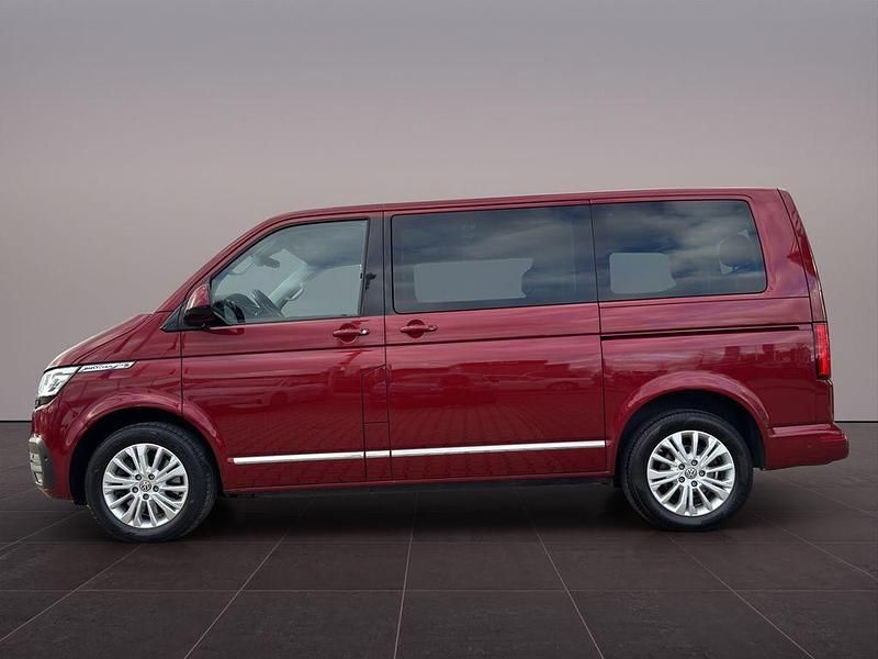 Gebraucht VW Multivan Highline 204 PS (150 kW) 2022 Rot Van