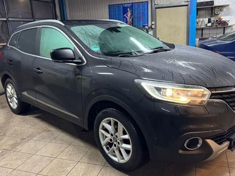 Schwarz Gebraucht 2017 Renault Kadjar XMOD SUV | 8.990 € (Fairer Preis) - Bild 1/4