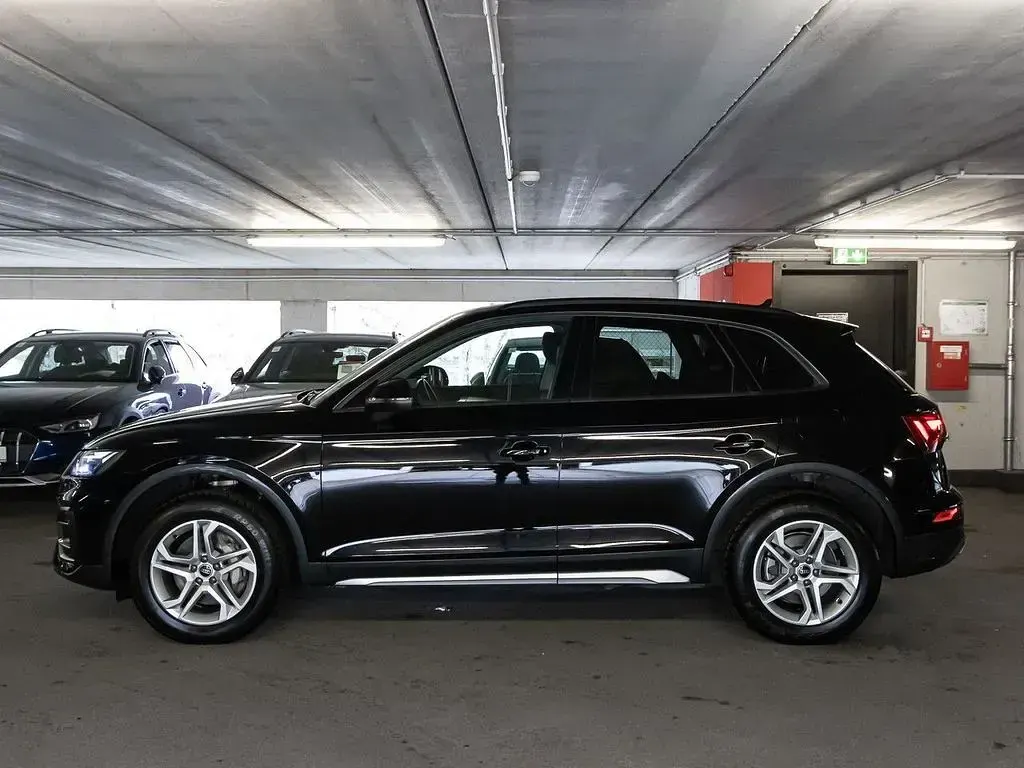 Używany Audi Q5 Advanced Plus 299 KM (219 kW) 2022 Czarny SUV