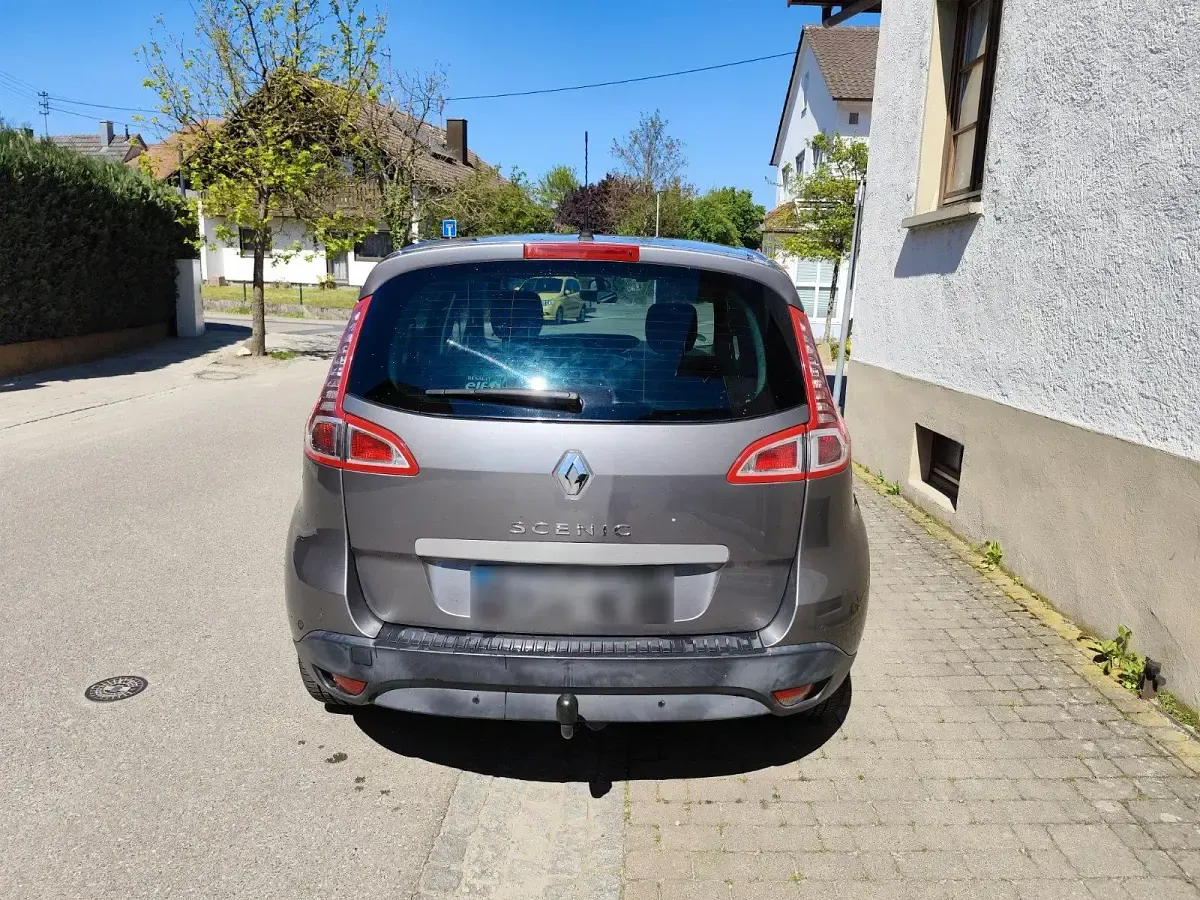 Gebraucht Renault Scénic 124 PS (91 kW) 2011 Grau Van / Kleinbus