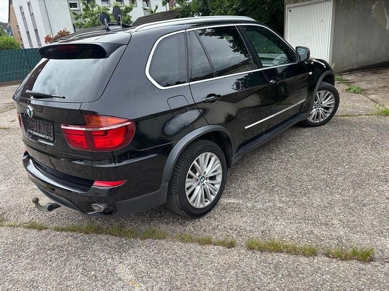 Gebraucht BMW X5 Performance 306 PS (225 kW) 2011 Schwarz SUV