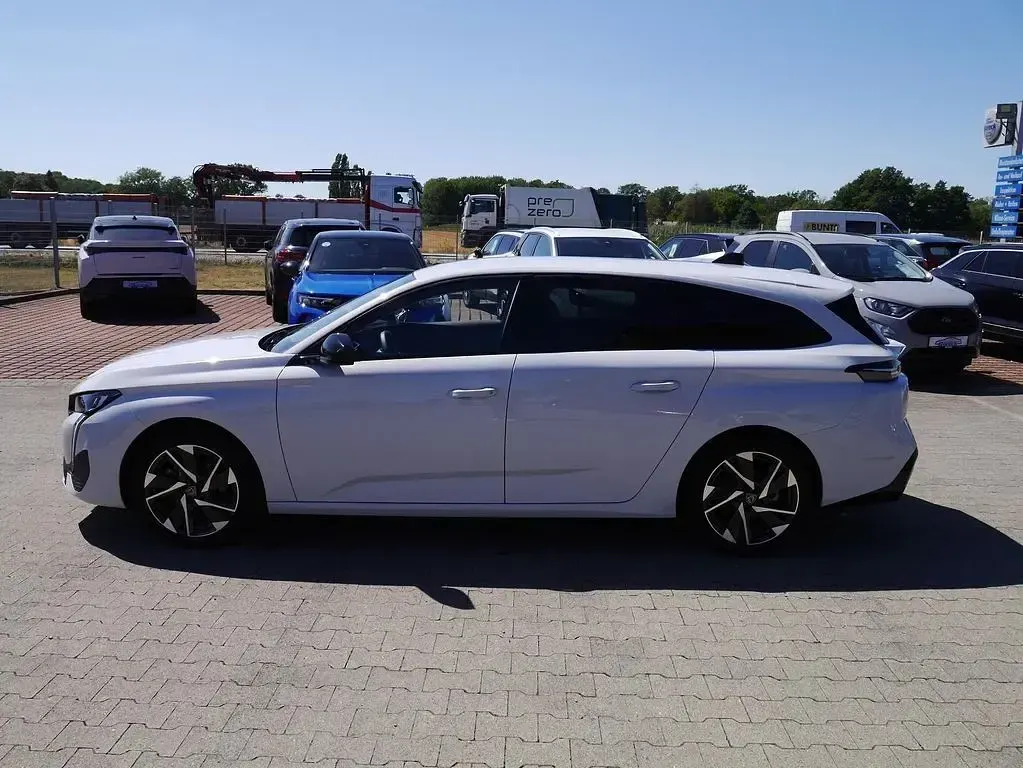 Gebraucht Peugeot 308 SW 131 PS (96 kW) 2025 Weiß Kombi