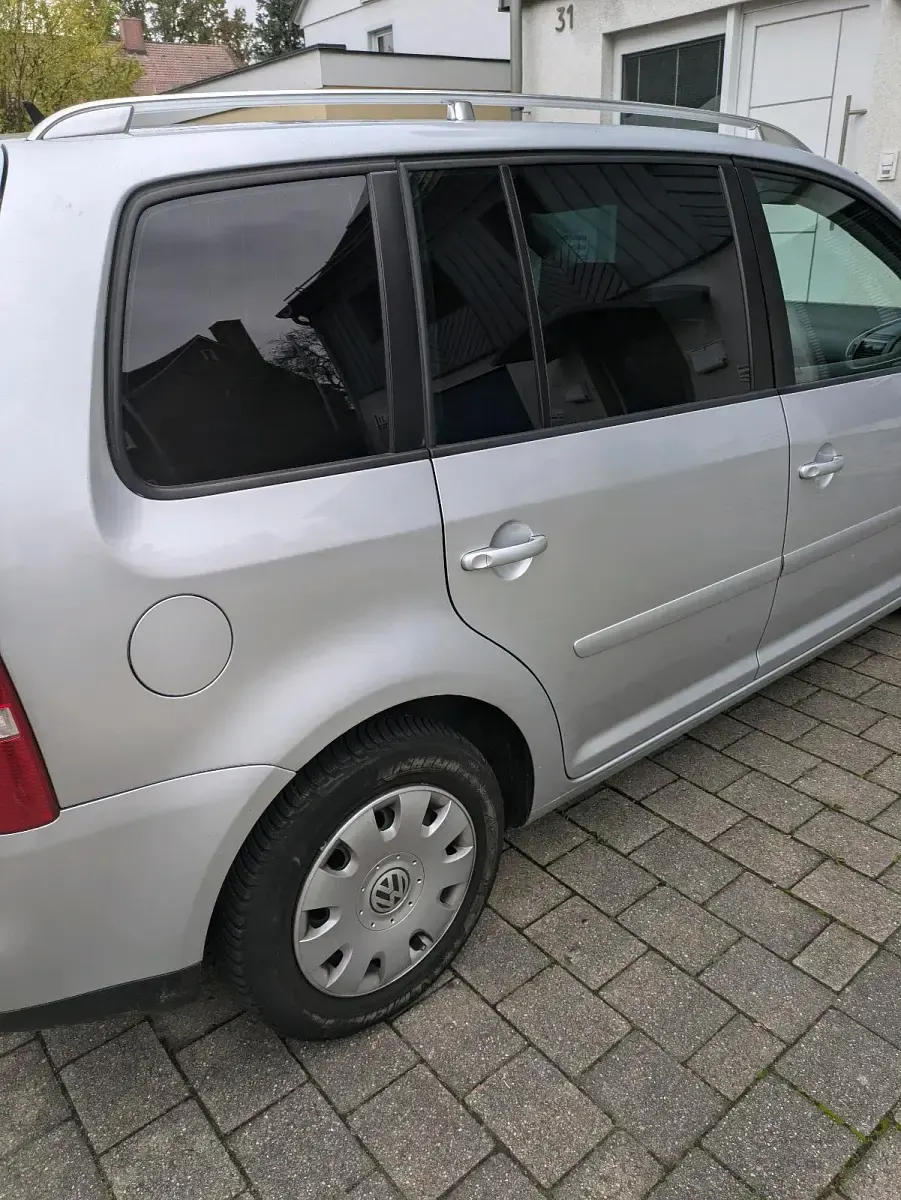 Gebraucht VW Touran 140 PS (102 kW) 2004 Silber Van / Kleinbus