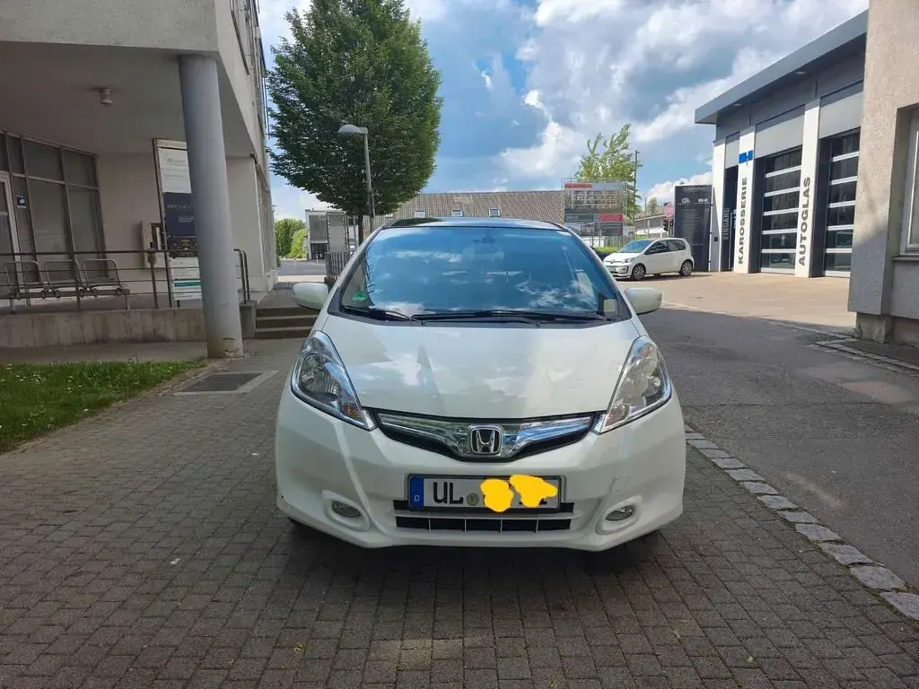 Gebraucht Honda Jazz Exclusive 98 PS (72 kW) 2012 Weiß Kleinwagen