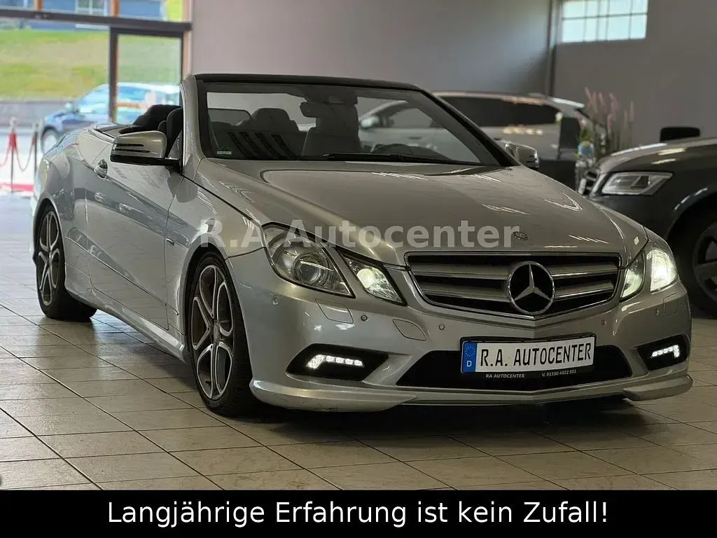Gebraucht Mercedes E350 231 PS (169 kW) 2010 Silber Cabrio
