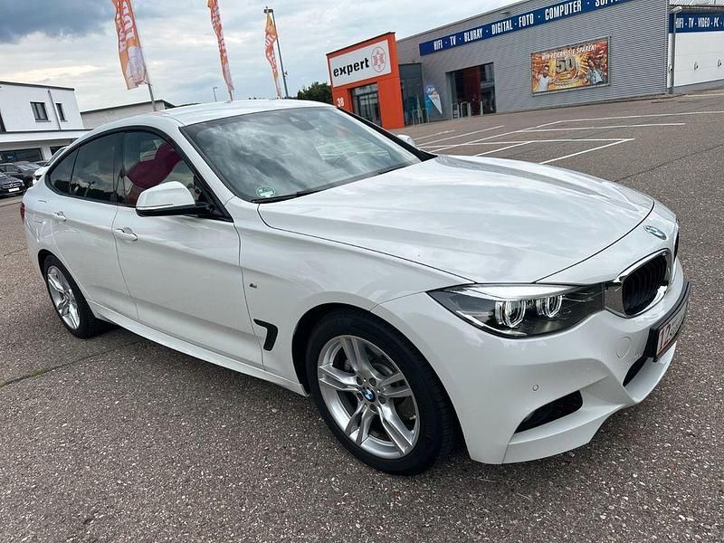 Gebraucht BMW 330 Gran Turismo M Sport 258 PS (189 kW) 2018 Weiß Limousine