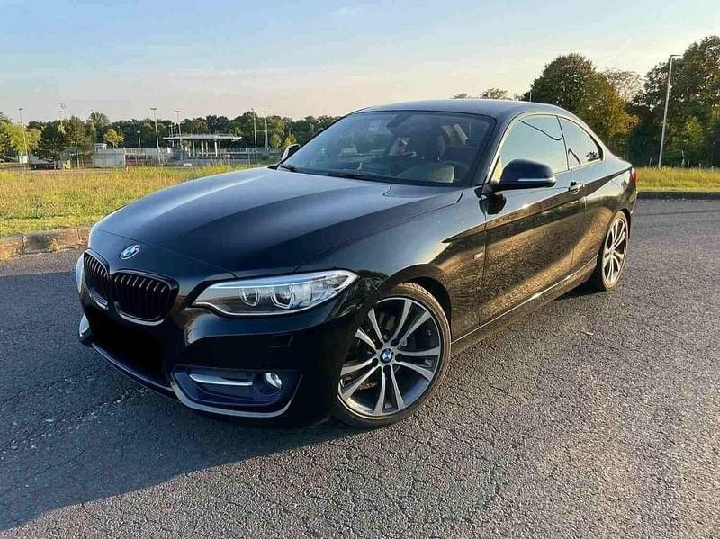 Schwarz Gebraucht 2014 BMW 220 Coupé | 14.600 € (Guter Preis) - Bild 1/4