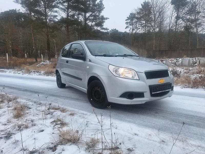 Używany Chevrolet Aveo 84 KM (61 kW) 2008 Srebrny Sedan/Limuzyna