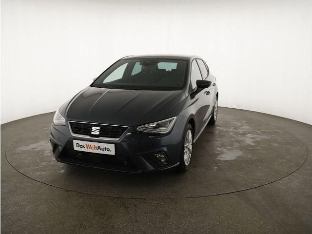 Grau Gebraucht 2024 Seat Ibiza FR Limousine | 18.960 € (Guter Preis) - Bild 1/3