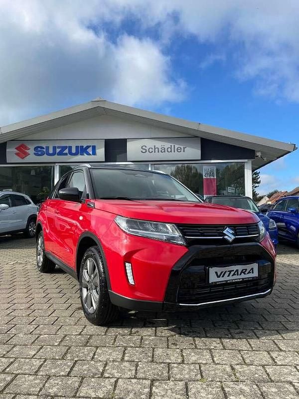 Gebraucht Suzuki Vitara Comfort 110 PS (80 kW) 2025 Rot SUV
