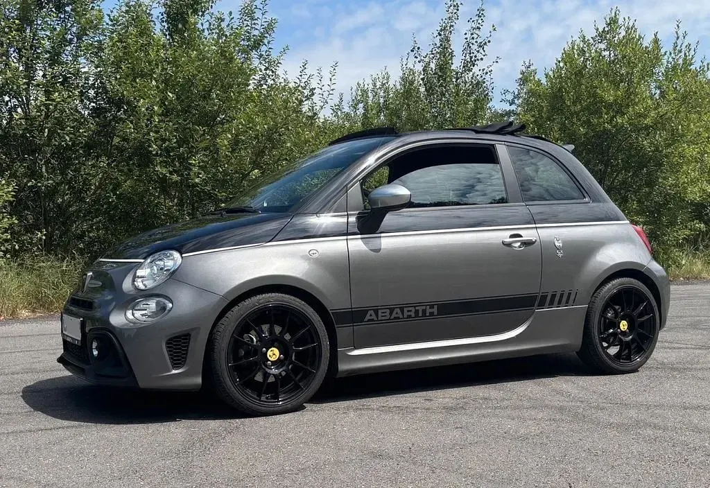 Gebraucht Abarth 595C Turismo 165 PS (121 kW) 2020 Grau Cabrio
