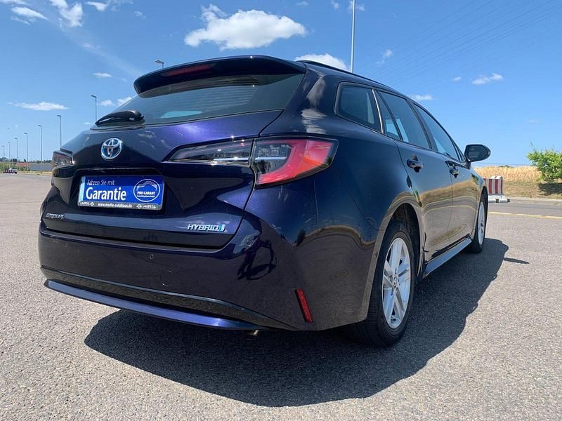 Gebraucht Toyota Corolla Team 140 PS (102 kW) 2023 Schwarz Kombi