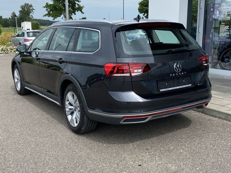 Gebraucht VW Passat Alltrack Active 200 PS (147 kW) 2023 Grau Kombi