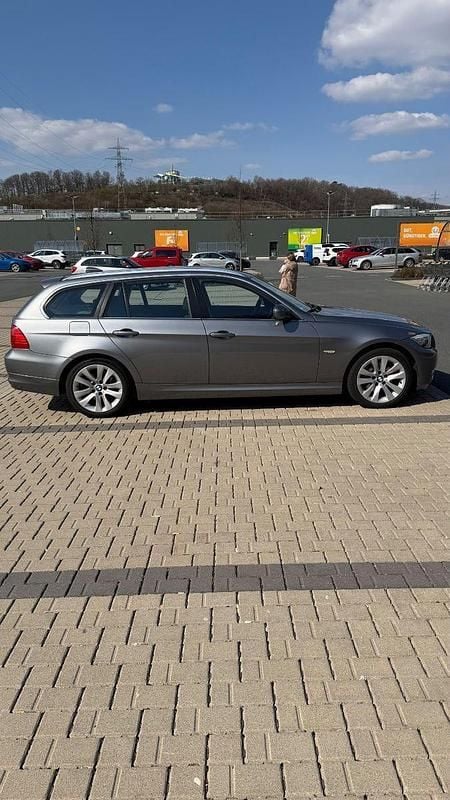 Usata BMW 320 184 CV (135 kW) 2012 Argento Station wagon