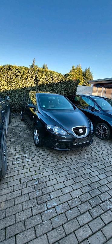 Schwarz Gebraucht 2006 Seat Altea Kombi | 1.000 € (Etwas zu teuer) - Bild 1/4