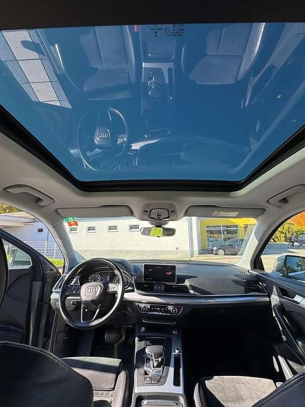 Grau Gebraucht 2020 Audi Q5 SUV | 27.000 € (Superpreis) - Bild 1/4