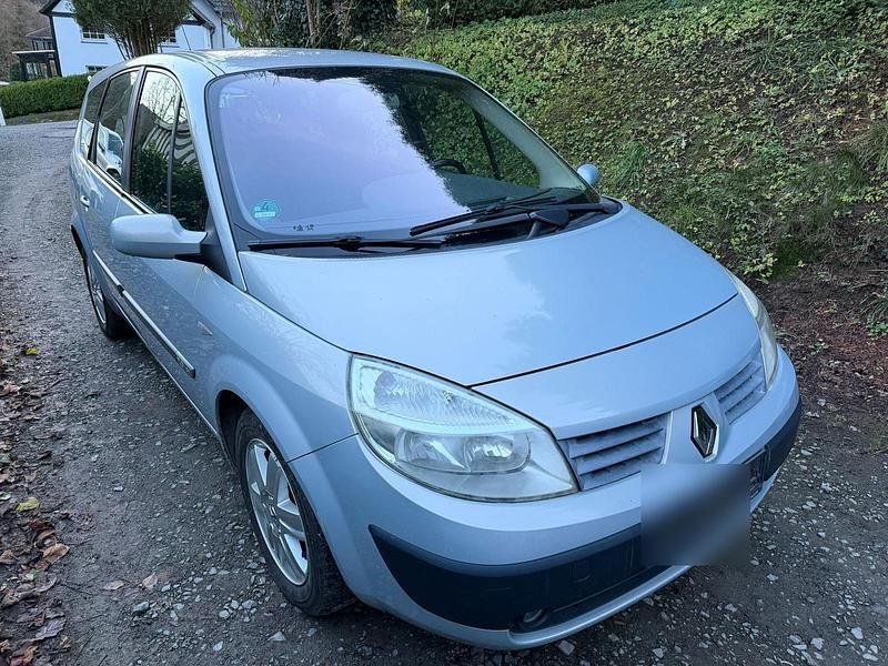 Gebraucht Renault Scénic II 99 PS (72 kW) 2004 Silber Van / Kleinbus