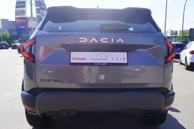 Używany Dacia Duster 131 KM (96 kW) 2025 Szary SUV