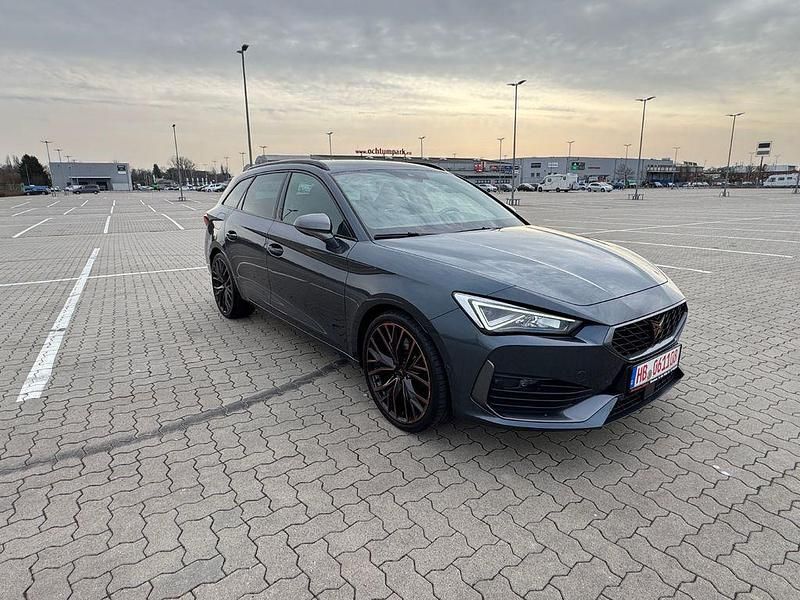 Gebraucht Cupra Leon 245 PS (180 kW) 2023 Grau Limousine